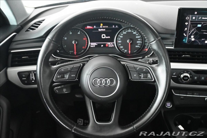 Audi A4 2,0 TDi 120kW AT7 NAVI Zá 2020
