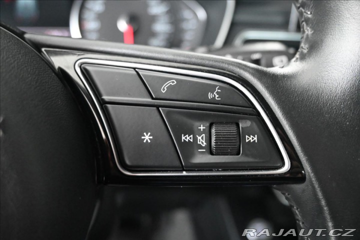 Audi A4 2,0 TDi 120kW AT7 NAVI Zá 2020