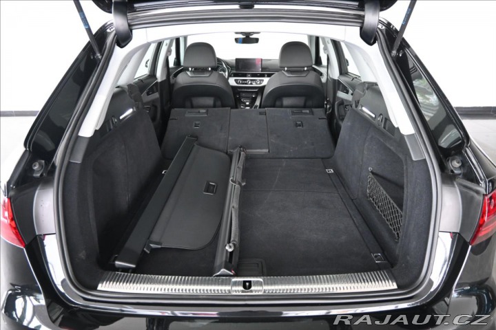 Audi A4 2,0 TDi 120kW AT7 NAVI Zá 2020