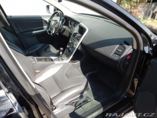 Volvo XC60 2.4 D5 AWD, DIGIKLIMA, TA 2011