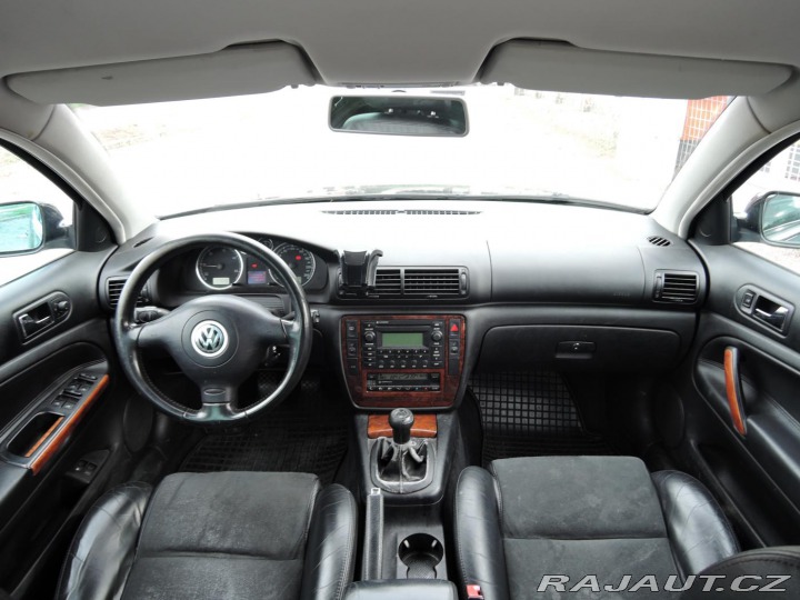 Volkswagen Passat 1,9 TDi Highline ČR 96kW 2002