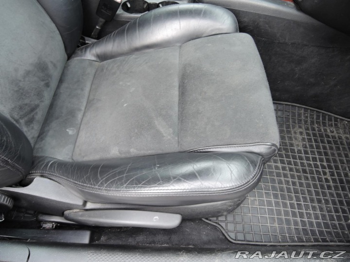 Volkswagen Passat 1,9 TDi Highline ČR 96kW 2002