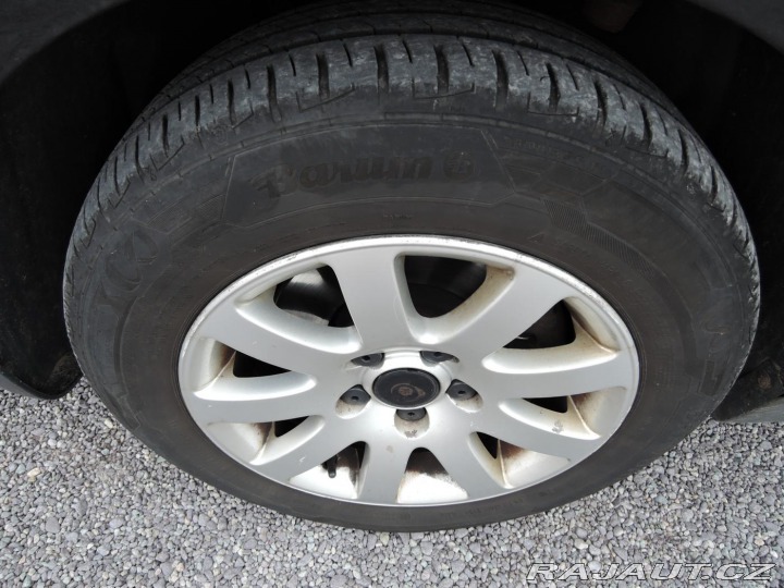 Volkswagen Passat 1,9 TDi Highline ČR 96kW 2002