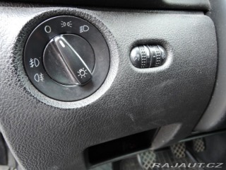 Volkswagen Passat 1,9 TDi Highline ČR 96kW 2002