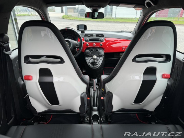 Abarth 500 FOR FERRARI DEALERS 2009