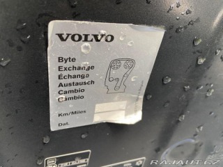 Volvo V60 2,4D 158kw 2014