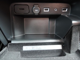 Citroën Grand C4 Picasso 1.6 HDi Aut. 7.míst Servi 2015