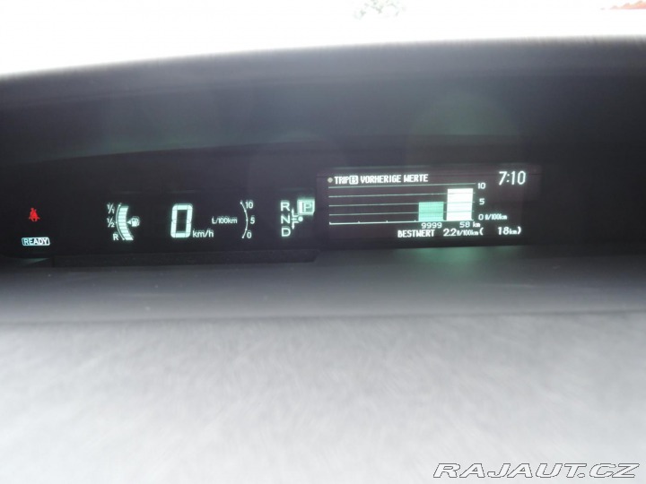 Toyota Prius III 1,8 VVT-i Executive S 2010