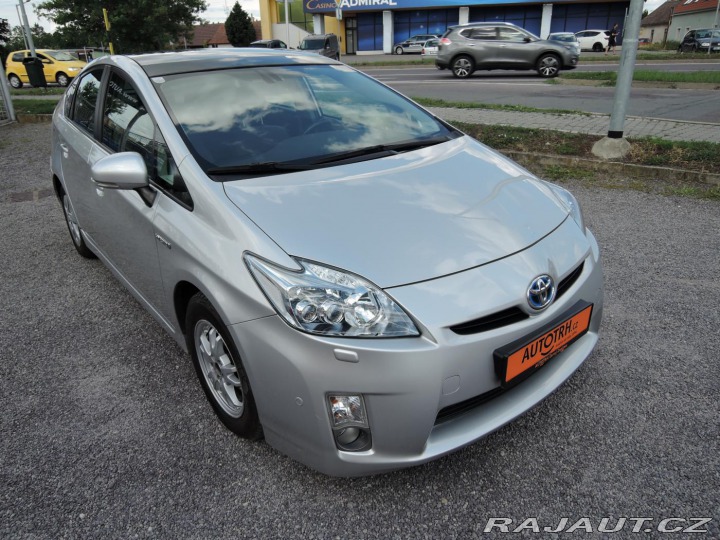 Toyota Prius III 1,8 VVT-i Executive S 2010