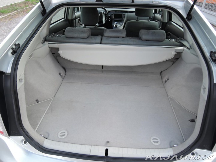 Toyota Prius III 1,8 VVT-i Executive S 2010