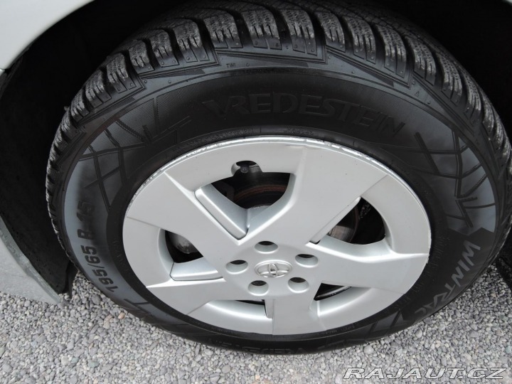 Toyota Prius III 1,8 VVT-i Executive S 2010
