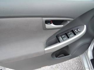 Toyota Prius III 1,8 VVT-i Executive S 2010