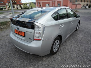 Toyota Prius III 1,8 VVT-i Executive S 2010