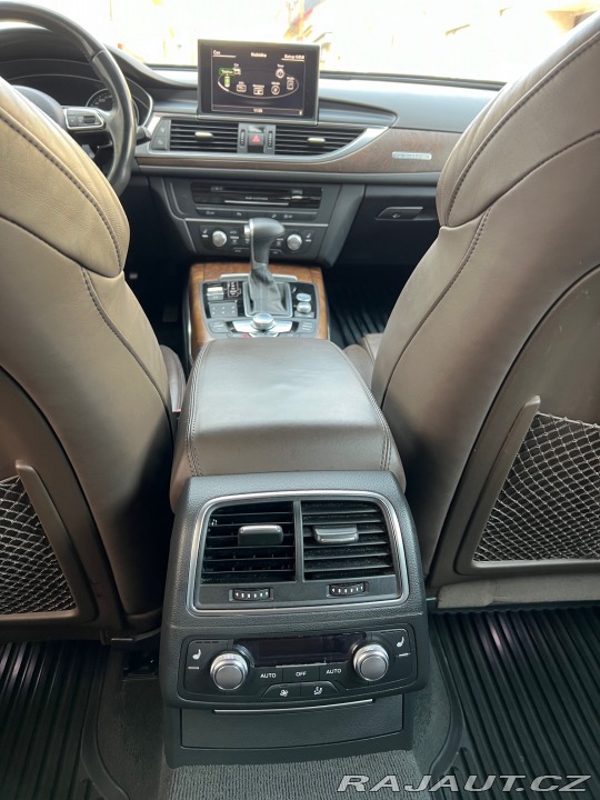 Audi A6 allroad QUATTRO V6 3,0TDI 2012