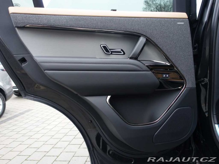 Land Rover Range Rover Sport Dynamic SE D250 2025