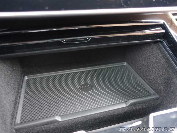 Land Rover Range Rover Sport Dynamic SE D250 2025