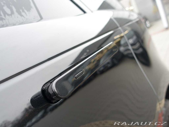 Land Rover Range Rover Sport Dynamic SE D250 2025