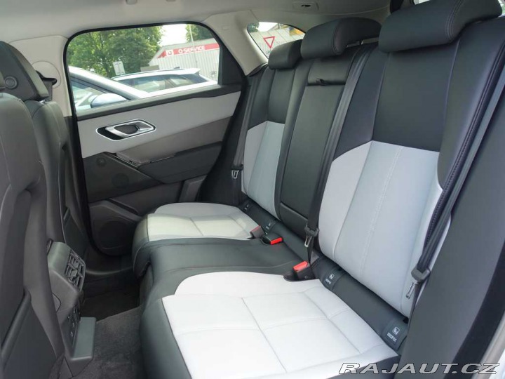 Land Rover Range Rover Velar 3,0 D300 *BLACK FRIDAY* 2025