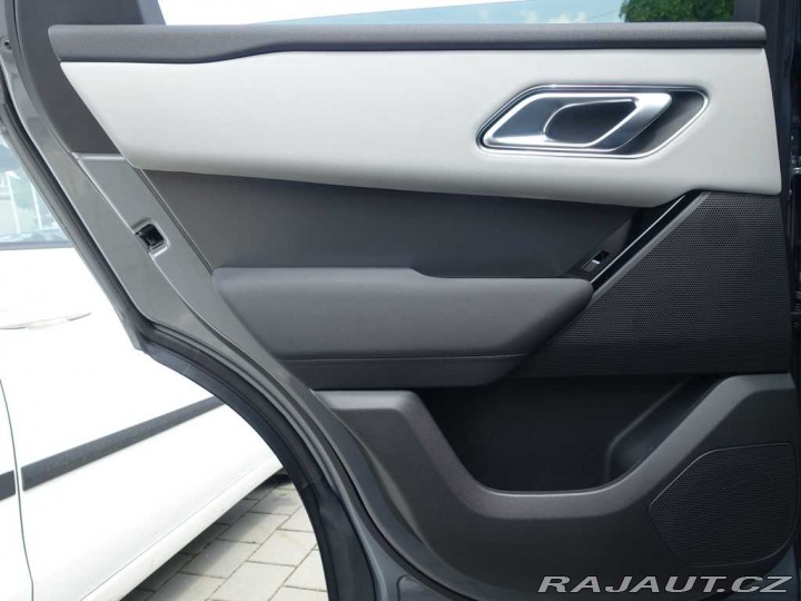 Land Rover Range Rover Velar 3,0 D300 *BLACK FRIDAY* 2025