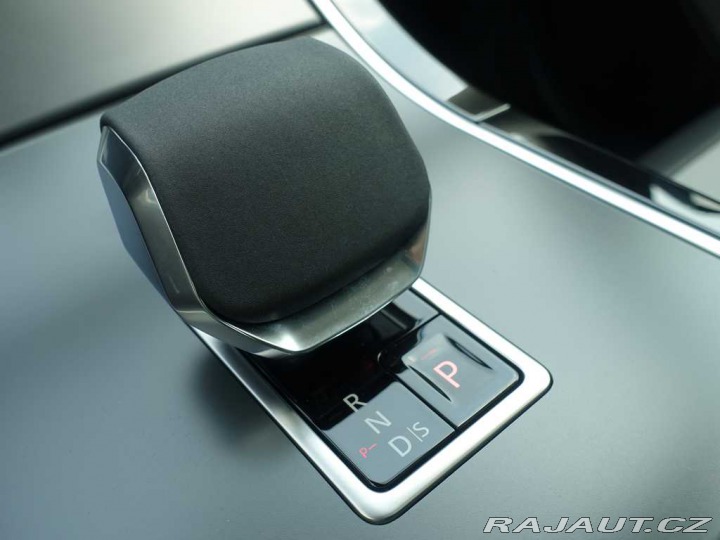 Land Rover Range Rover Velar 3,0 D300 *BLACK FRIDAY* 2025