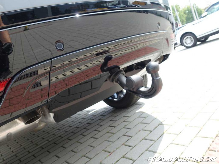 Land Rover Range Rover Velar 3,0 D300 *BLACK FRIDAY* 2025