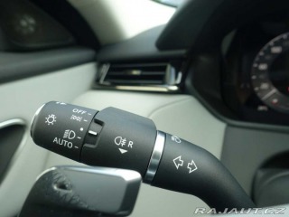 Land Rover Range Rover Velar 3,0 Dynamic SE D300 4x4 a 2025