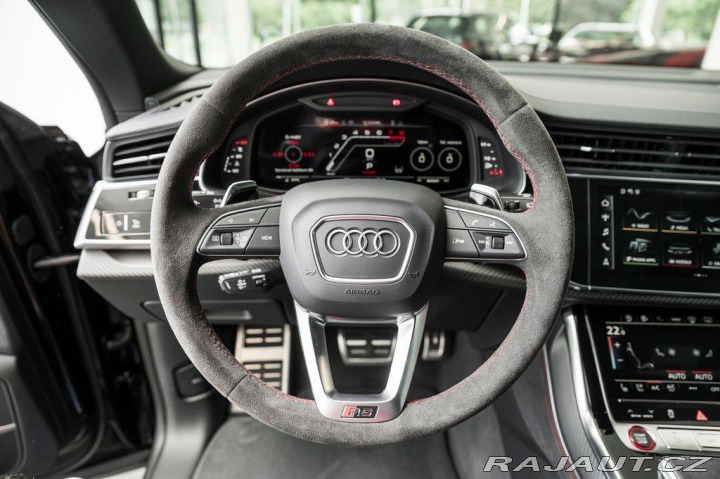 Audi RS Q8 TFSI quattro/Pano/23/Karb 2024