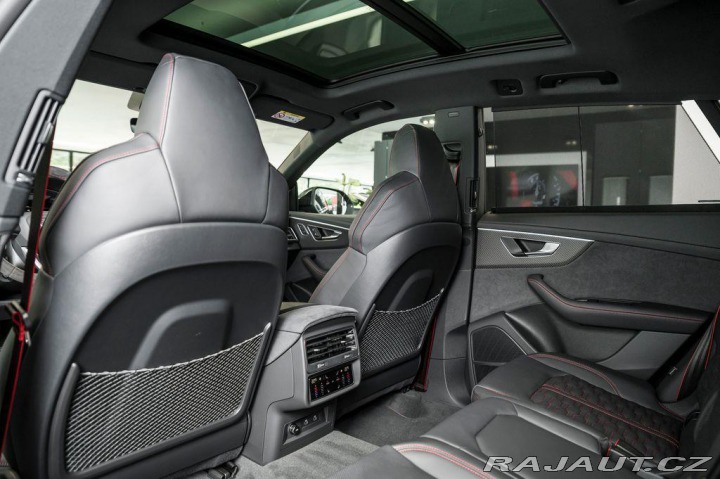 Audi RS Q8 TFSI quattro/Pano/23/Karb 2024