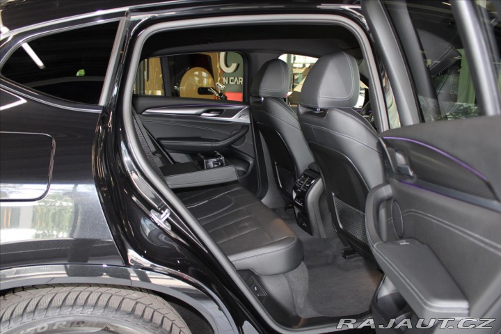 BMW X4 xDrive20d M Sport / LASER 2023