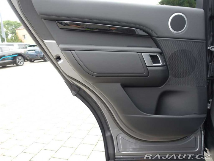 Land Rover Discovery 5 3,0 S D250 4x4 automat 2025