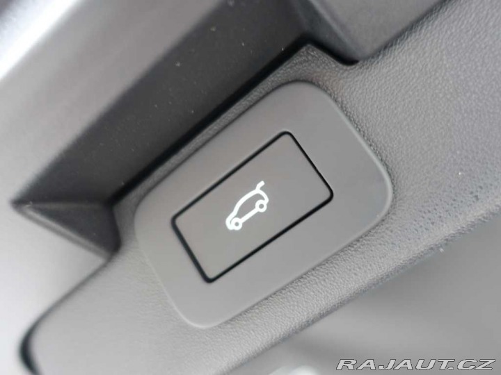 Land Rover Discovery 5 3,0 S D250 ! LIMITED ! 2025