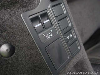 Land Rover Discovery 5 3,0 S D250 4x4 automat 2025