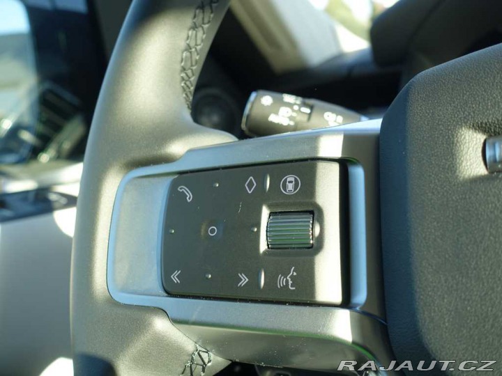 Land Rover Discovery 5 3,0 S D250 4x4 automat 2025