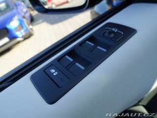 Land Rover Discovery 5 3,0 S D250 4x4 automat 2025
