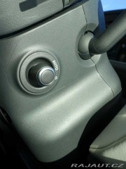 Land Rover Discovery 5 3,0 S D250 4x4 automat 2025