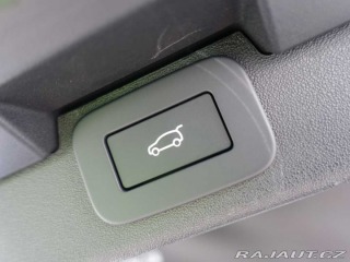 Land Rover Discovery 5 3,0 S D250 4x4 automat 2025