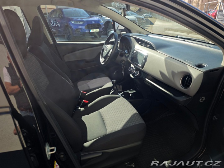 Toyota Yaris 1.0 VVTi Active Kamera Vý 2014