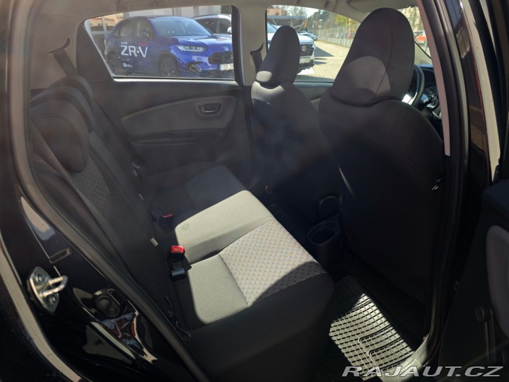 Toyota Yaris 1.0 VVTi Active Kamera Vý 2014