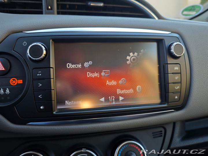 Toyota Yaris 1.0 VVTi Active Kamera Vý 2014