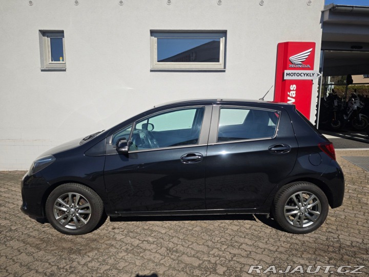 Toyota Yaris 1.0 VVTi Active Kamera Vý 2014