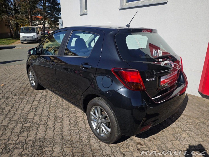 Toyota Yaris 1.0 VVTi Active Kamera Vý 2014