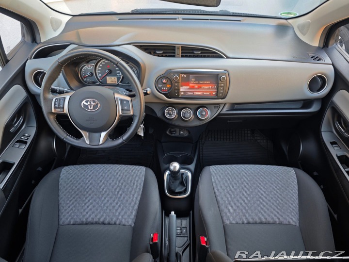 Toyota Yaris 1.0 VVTi Active Kamera Vý 2014