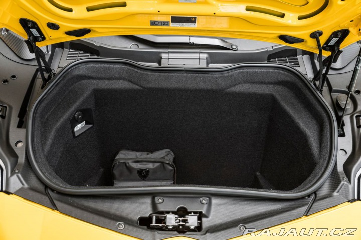 Lamborghini Aventador  1800