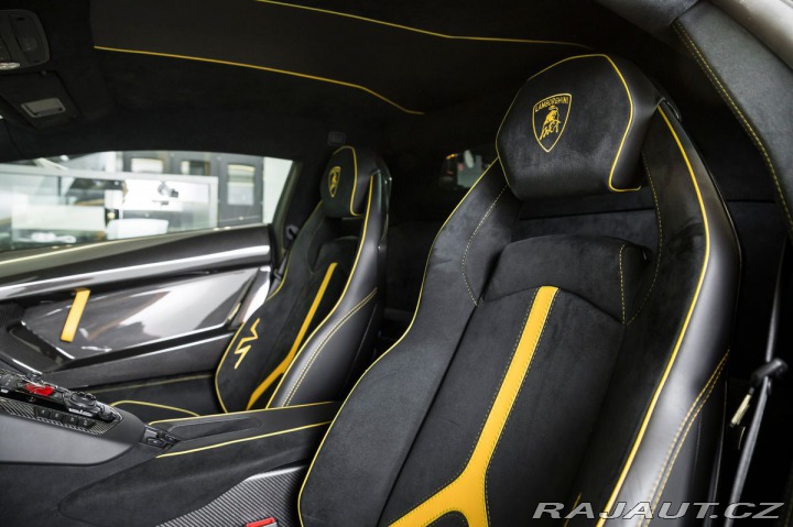 Lamborghini Aventador 2017