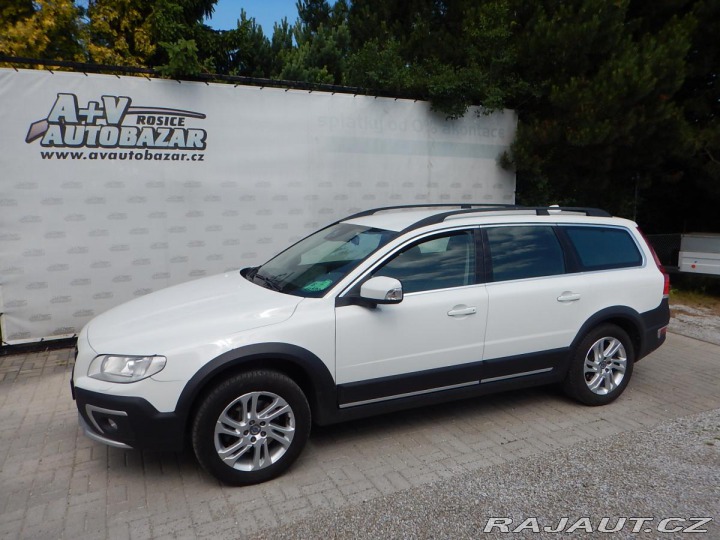 Volvo XC70 2015