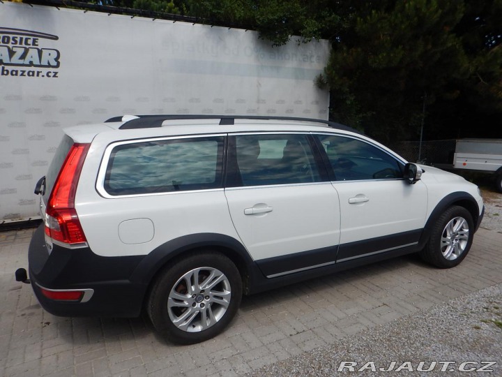 Volvo XC70 2015