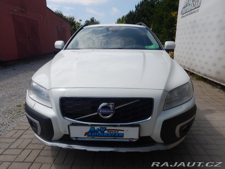 Volvo XC70 2015