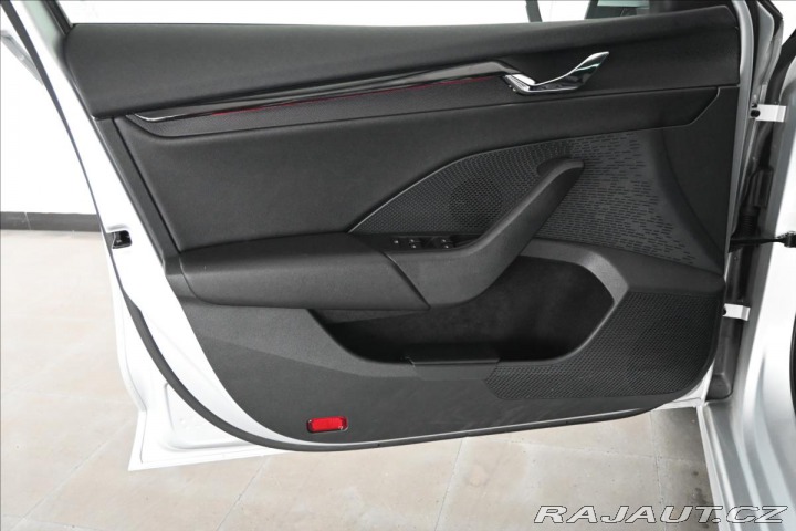Škoda Octavia 2,0 TDI 110 kW DSG AMBITI 2020