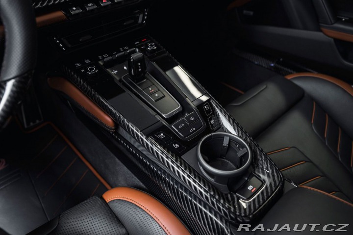 Porsche 911 (992) Turbo S TopCar Stin 1800