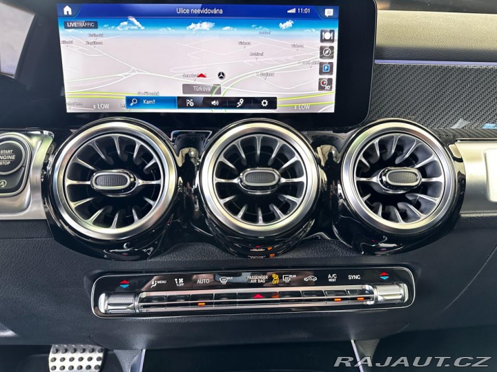 Mercedes-Benz GLB 220 D 4MATIC 2023